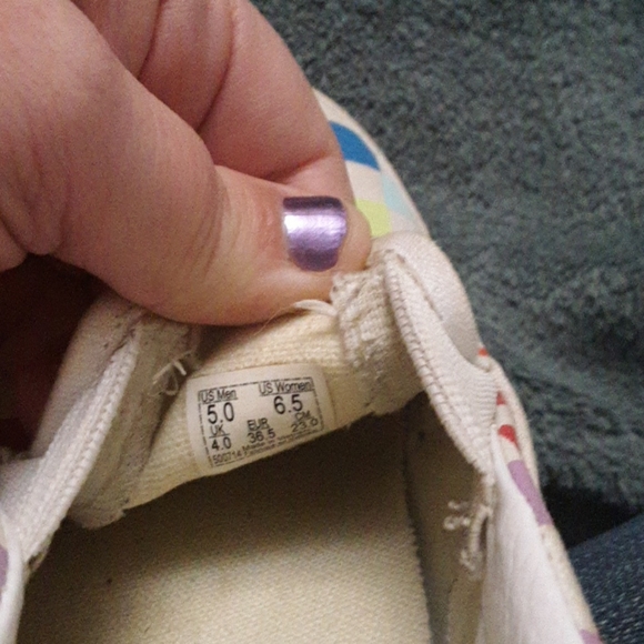 Women's Vans - Picture 3 of 3